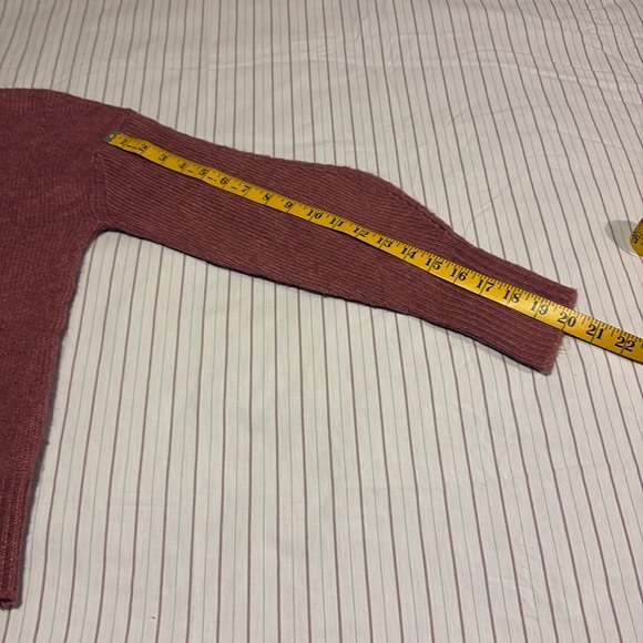 Pink crew neck sweater - Picture 6 of 7